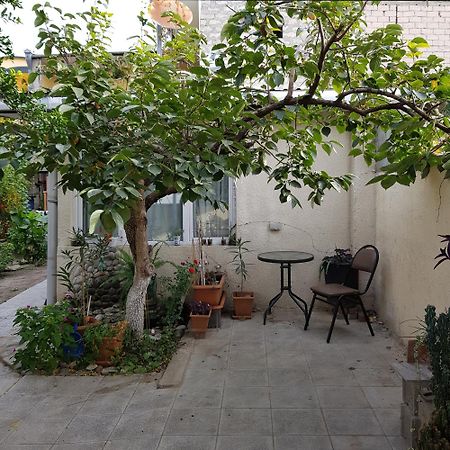 Hotel Домик У Куры Tbilisi Zewnętrze zdjęcie