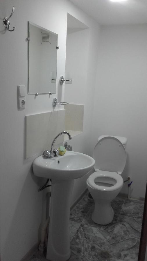 Hotel Домик У Куры Tbilisi Zewnętrze zdjęcie